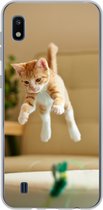 Coque Samsung Galaxy A10 - Chat - Saut - Jouets - Coque de téléphone en Siliconen
