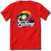 Fishing - Vissen T-Shirt | Grappig Verjaardag Vis Hobby Cadeau Shirt | Dames - Heren - Unisex | Tshirt Hengelsport Kleding Kado - Rood - XL