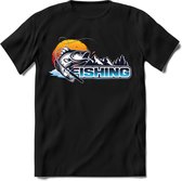 Fishing - Vissen T-Shirt | Grappig Verjaardag Vis Hobby Cadeau Shirt | Dames - Heren - Unisex | Tshirt Hengelsport Kleding Kado - Zwart - XL