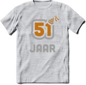 51 Jaar Feest T-Shirt | Goud - Zilver | Grappig Verjaardag Cadeau Shirt | Dames - Heren - Unisex | Tshirt Kleding Kado | - Licht Grijs - Gemaleerd - L
