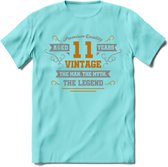 11 Jaar Legend T-Shirt | Goud - Zilver | Grappig Verjaardag Cadeau | Dames - Heren | - Licht Blauw - M