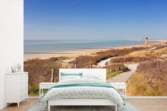Behang - Fotobehang Strand - Zee - Vuurtoren - Nederland - Breedte 330 cm x hoogte 220 cm