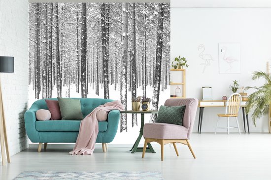 Behang - Fotobehang Dennenbomen in de sneeuw - Breedte 280 cm x hoogte 280 cm