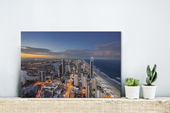 Canvas Schilderij Schemering valt over de kust van Brisbane in Australië - 30x20 cm - Wanddecoratie
