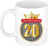 This princess is 20 mok wit  - cadeau mok / beker - 20e verjaardag