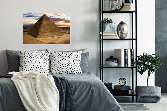 Affiche La Pyramide de Gizeh juste avant le lever du soleil 90x60 cm - Tirage photo sur Poster (décoration murale salon / chambre)