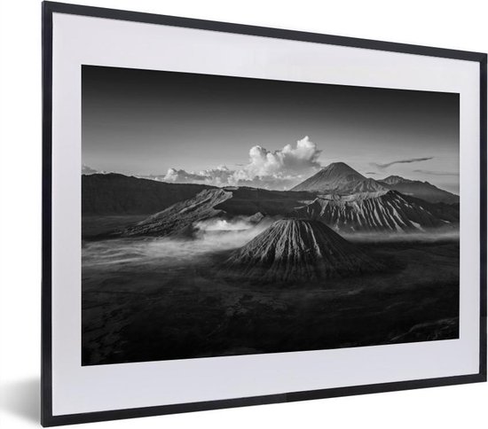 Fotolijst incl. Poster - Indonesië - Vulkaan - Zwart - Wit - 40x30 cm - Posterlijst