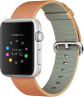 Mobigear Strap Nylon Bandje Geschikt voor Apple Watch Series 7 (41 mm) - Goud