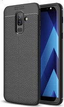 Samsung Galaxy A6+ (2018) Hoesje - Mobigear - Luxury Serie - TPU Backcover - Zwart - Hoesje Geschikt Voor Samsung Galaxy A6+ (2018)