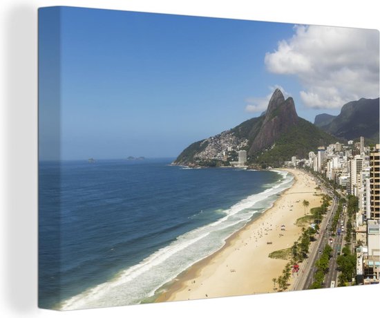 Canvas schilderij 150x100 cm - Wanddecoratie Ipanema-strand in het Braziliaanse Rio De Janeiro tijdens een zonnige dag - Muurdecoratie woonkamer - Slaapkamer decoratie - Kamer accessoires - Schilderijen