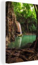 Couleurs sombres autour de la cascade dans le parc national thaïlandais Erawan Canvas 40x60 cm - Tirage photo sur toile (Décoration murale salon / chambre)