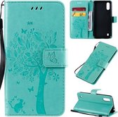 Voor Galaxy A01 Tree & Cat Pattern Pressed Printing Horizontale Flip PU lederen tas met houder & kaartsleuven & portemonnee & lanyard (groen)