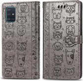 Voor Galaxy A71 5G mooie kat en hond reliëfpatroon horizontaal flip lederen tas, met houder & kaartsleuven & portemonnee & cartoon sluiting & lanyard (grijs)