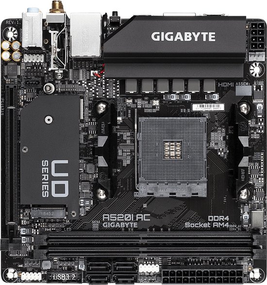 Foto: Gigabyte a520i ac moederbord amd a520 socket am4 mini itx