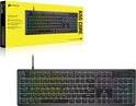 Zwart Corsair K55 Core gaming toetsenbord met RGB-verlichting, naast de gele verpakking.