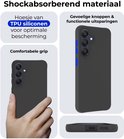 Zwarte TPU siliconen hoes voor Samsung Galaxy A26 met functionele uitsparingen en comfortabele grip.