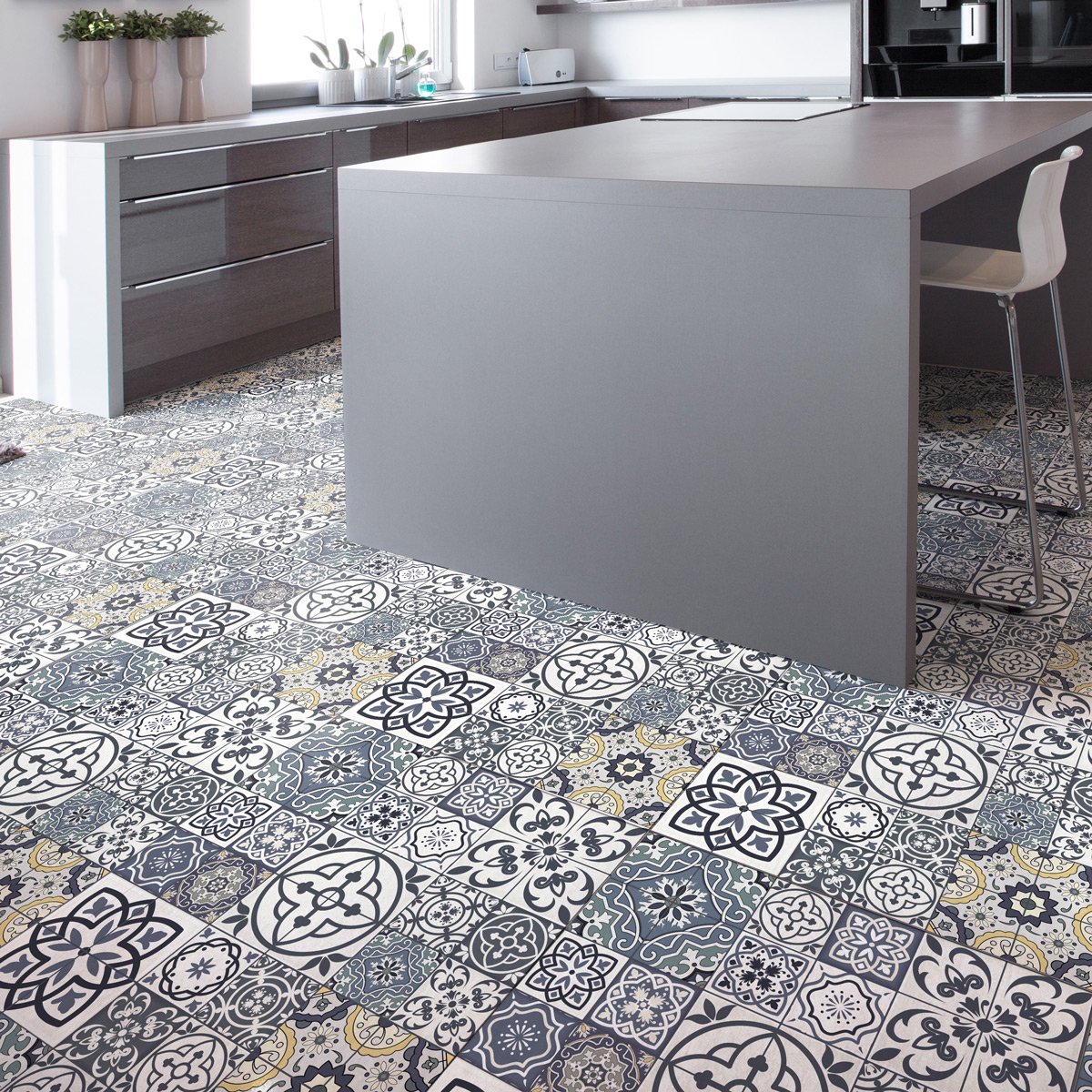 Antislip vloerstickers met beschermende coating - ROMANA cementtegelvloer - 1 sticker van 60x60 cm