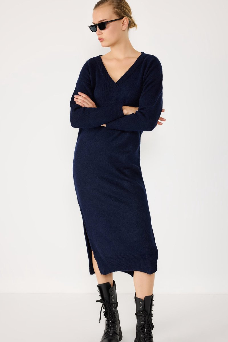 Robe Midi Tricot Manches Longues Col V
