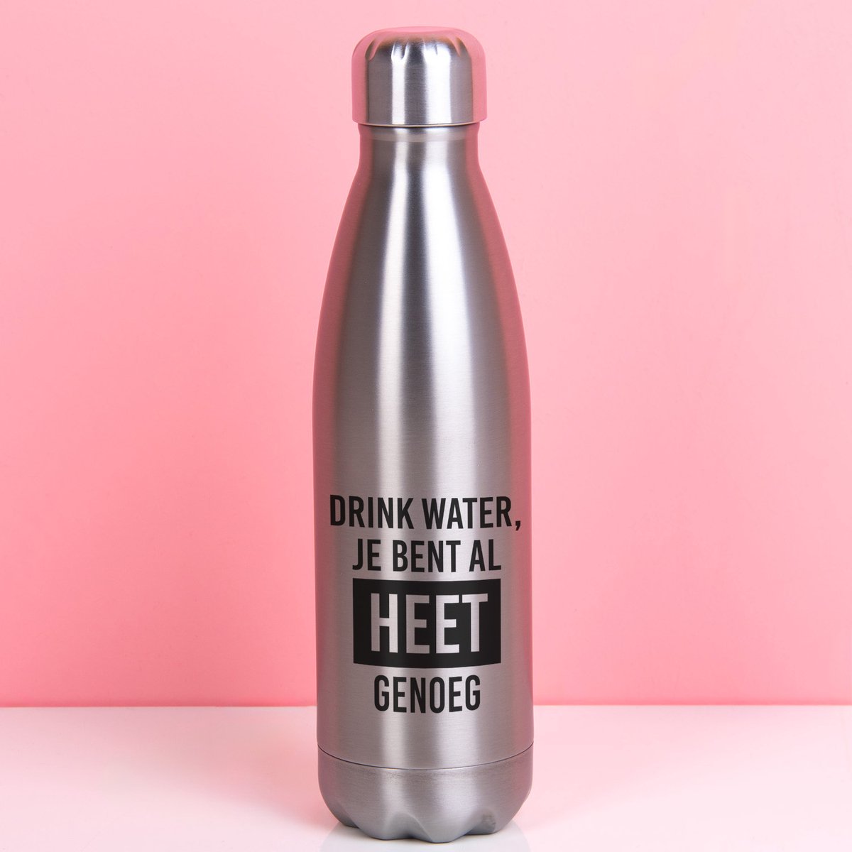 Thermosfles Drink Water, Je Bent Al Heet Genoeg - Zilver van Ditverzinjeniet.nl
