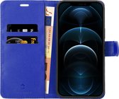 Coverzs telefoonhoesje geschikt voor Apple iPhone 12 / 12 Pro Bookcase hoesje - Walletcase flipcase shockproof hoesje pasjeshouder - blauw