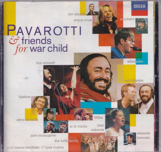 Voorzijde albumhoes met Pavarotti centraal, omringd door foto's van diverse artiesten zoals Elton John en Eric Clapton.