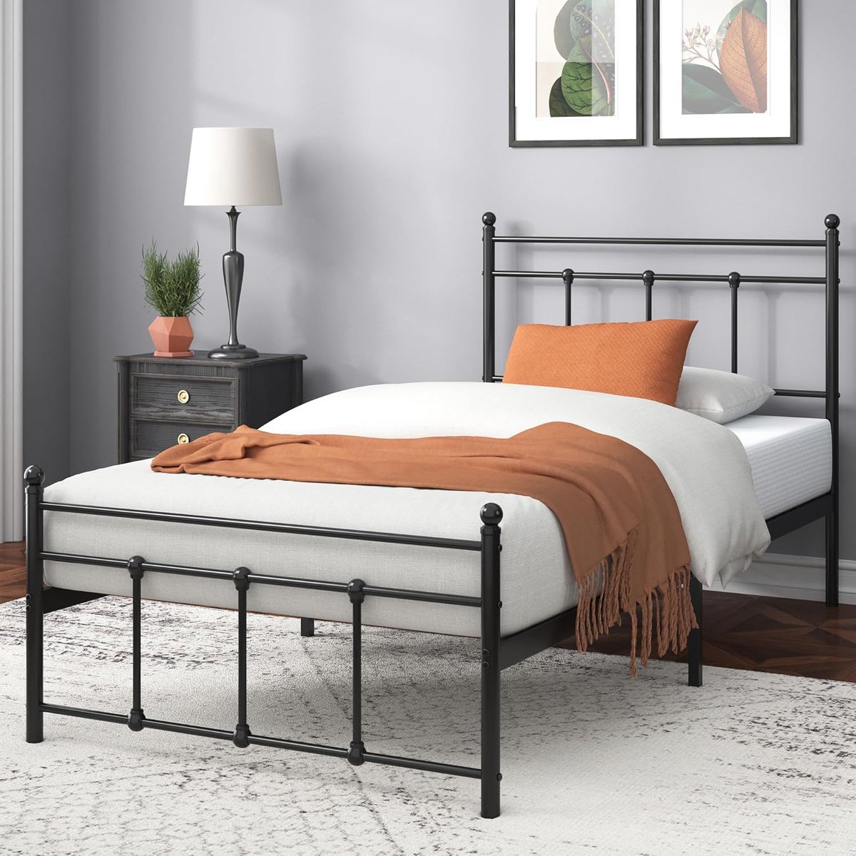 Metalen Bedframe - Klassiek Bed - Slaapkamer Inrichting - Antieke Look - 90 x 200 cm - Zwart