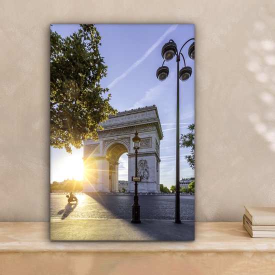 L'Arc de Triomphe à Paris au lever du soleil avec un ciel bleu clair Toile 20x30 cm - petit - Tirage photo sur toile (Décoration murale salon / chambre)