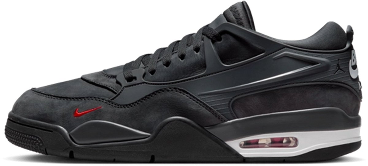Nigel Sylvester x Air Jordan 4 RM ‘Driveway ‘ . Wit