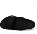 Zwarte synthetische slipper met twee banden en klittenbandsluiting, van bovenaf gezien met REEF logo.