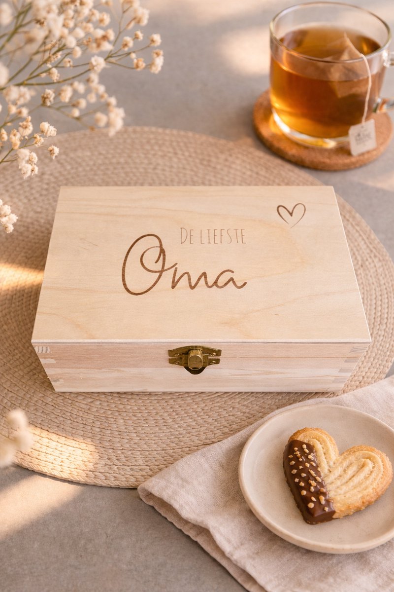 StudioLoes - Theedoosje - 6 vaks theedoos - Liefste oma - oma - moederdag - cadeau - thee - theezakje