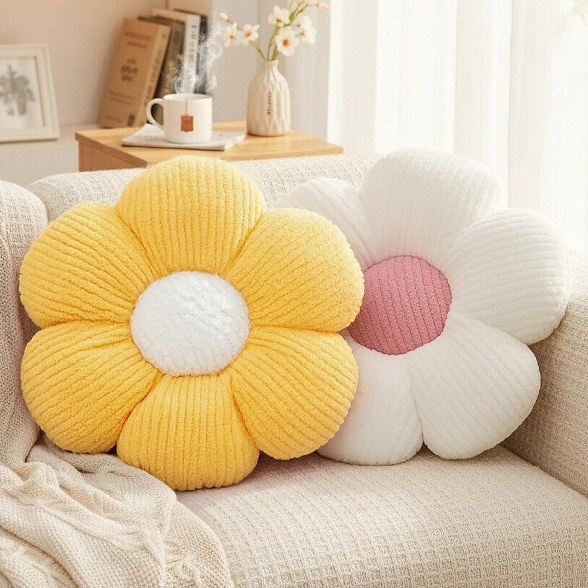 Decoratieve Bloemkussens Set van 2 - Schattige Zitkussens van 40 cm voor Esthetische Kamerinrichting in Wit en Geel