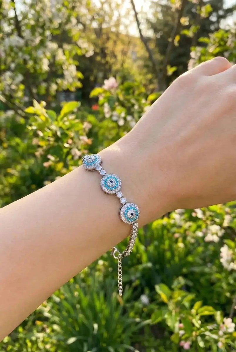 Dorvina Messing Zirkonia Boze Oog Model Zilverkleurig Dames Armband Verkleurt Niet | Stijlvol en Duurzaam Sieraad