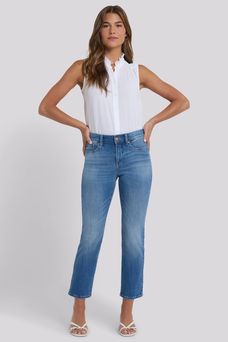 Marilyn Straight Ankle Jeans