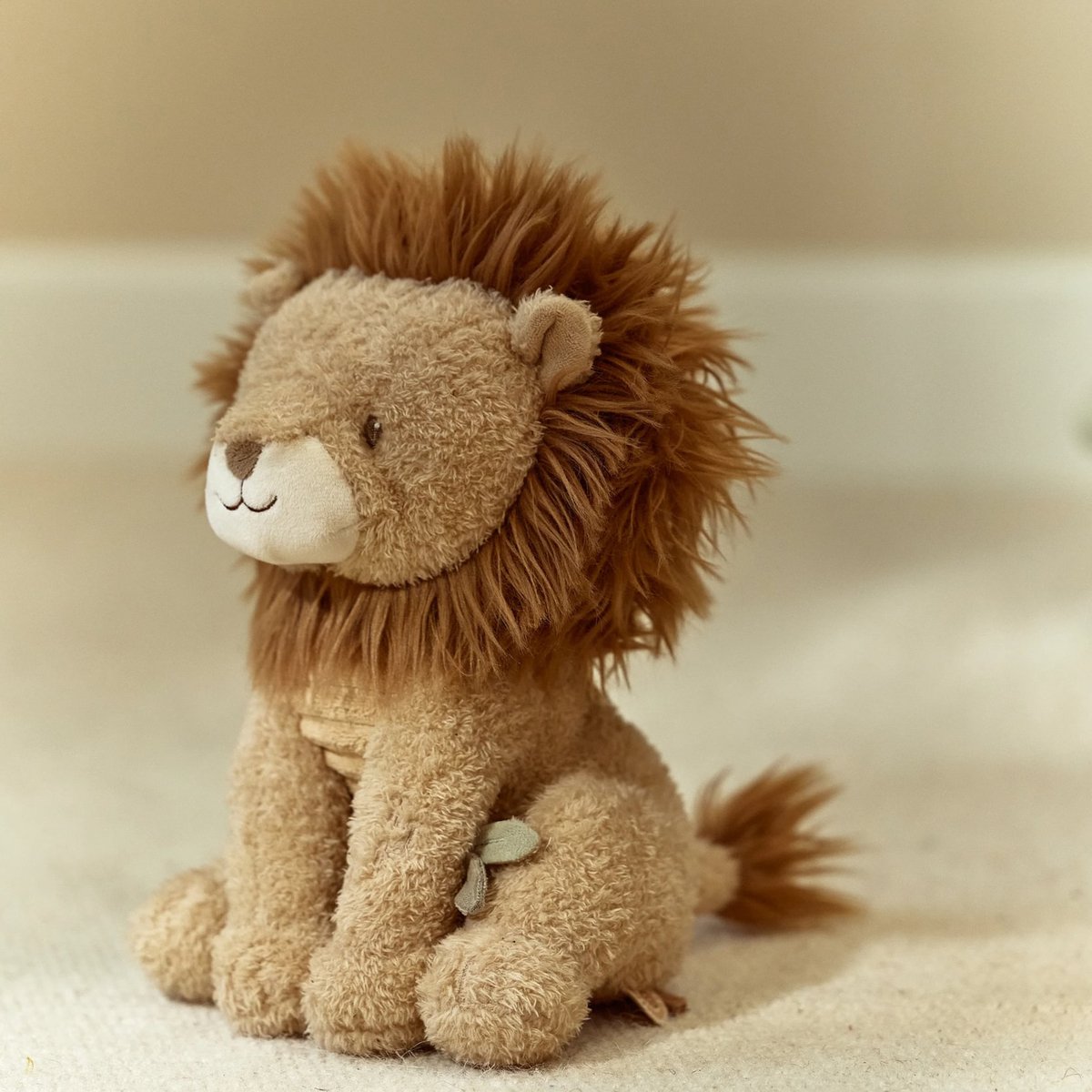 Little Dutch Safari Friends Knuffel Leeuw - 17 cm — afbeelding 3