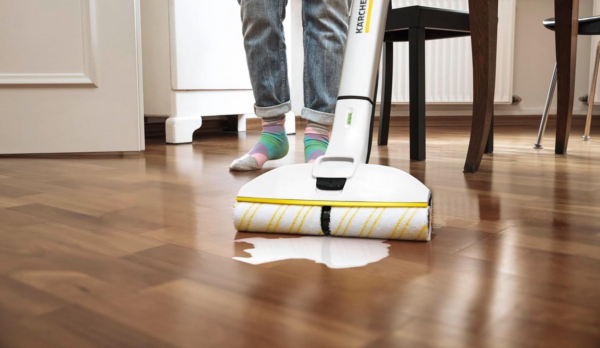 Kärcher Elektrische dweil EWM 2; draadloze vloerreiniger met 2 roterende microvezelrollen; accuduur elektrische mop: ca. 20 min; oppervlakte per acculading: ca. 60 m² – foto 7