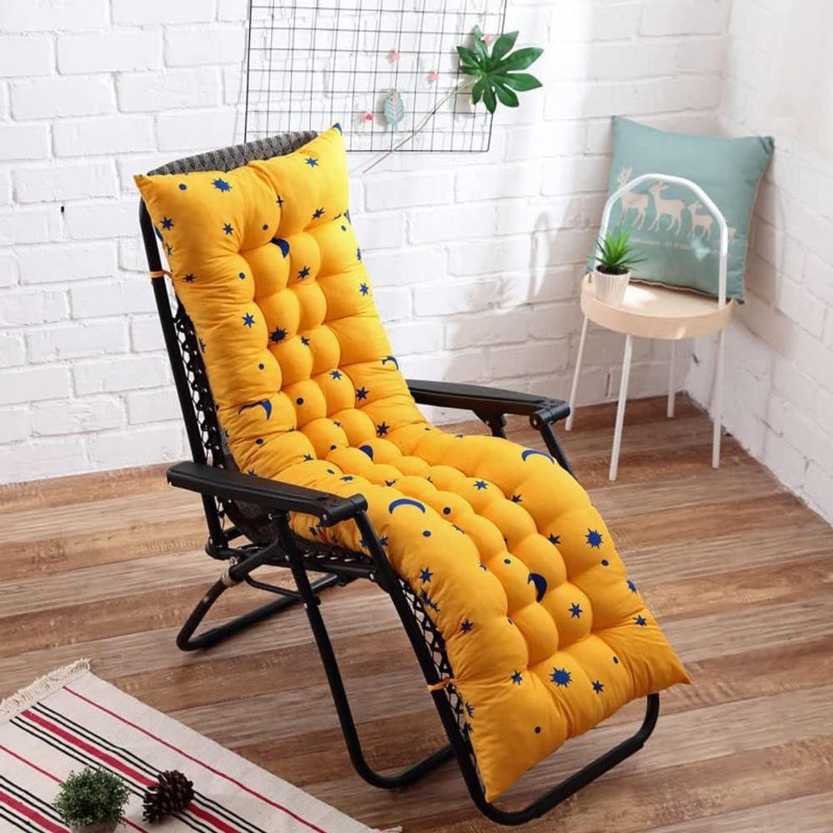 Lounger Kussen - Zonstoel Kussen - Buiten Ontspannen - Inclusief Bindkoorden - Tot 180x53 cm - Geel