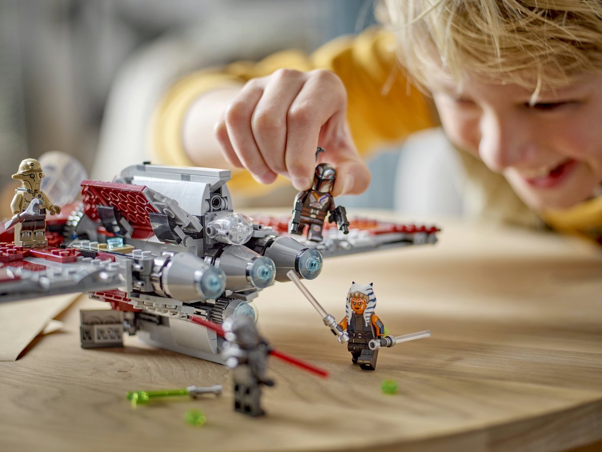 LEGO Star Wars Ahsoka Tano's T-6 Jedi shuttle Bouwbaar Ruimteschip - 75362 — afbeelding 2