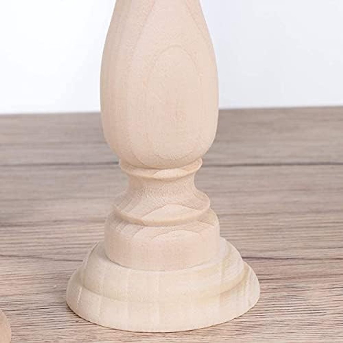Allecto - Houten Kandelaar - Vintage Stijl - Bruin - Antieke Kandelaars - Eettafel Decoratie - Geschikt voor Kerkversiering - Naturel Hout Model