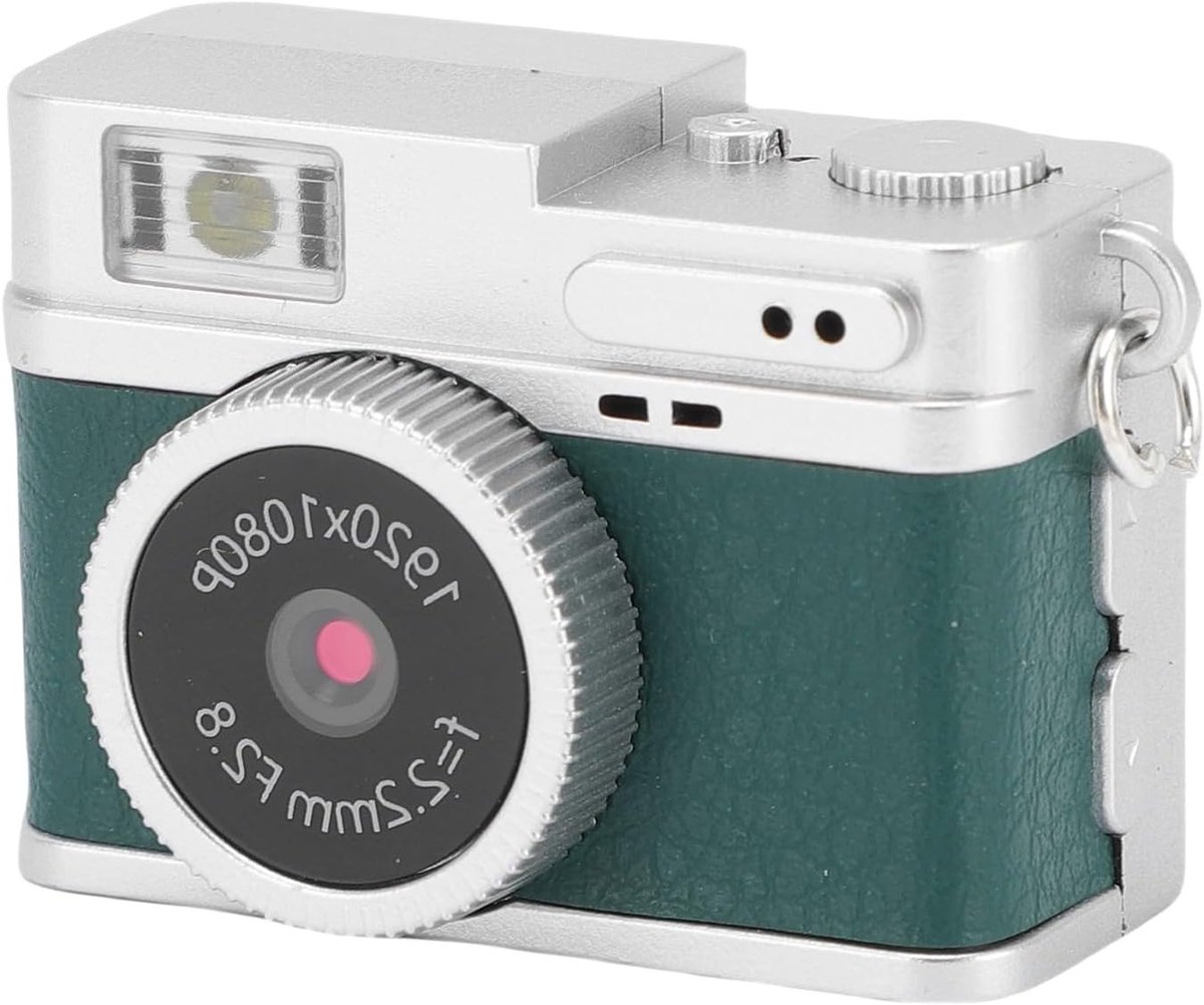 Kleine Retro Digitale Camera met 1080p FHD, 0.96 Inch Kleurenbeeldscherm, Mini Sleutelhanger Camera met Flitser en 4 Filters voor Reis en Leren