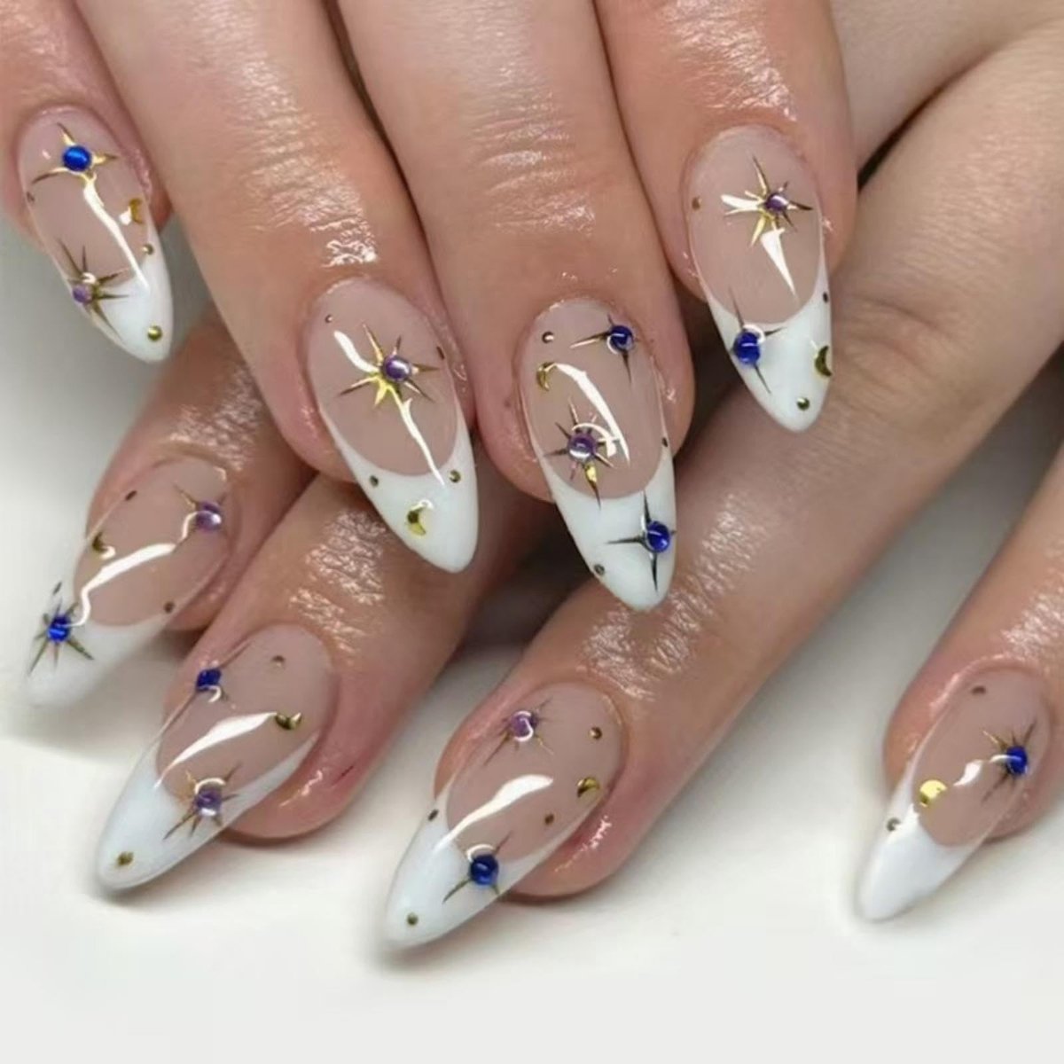 Dailygoods - 24 Stuks Witte Franse Top Kunstnagels met Kristalontwerp