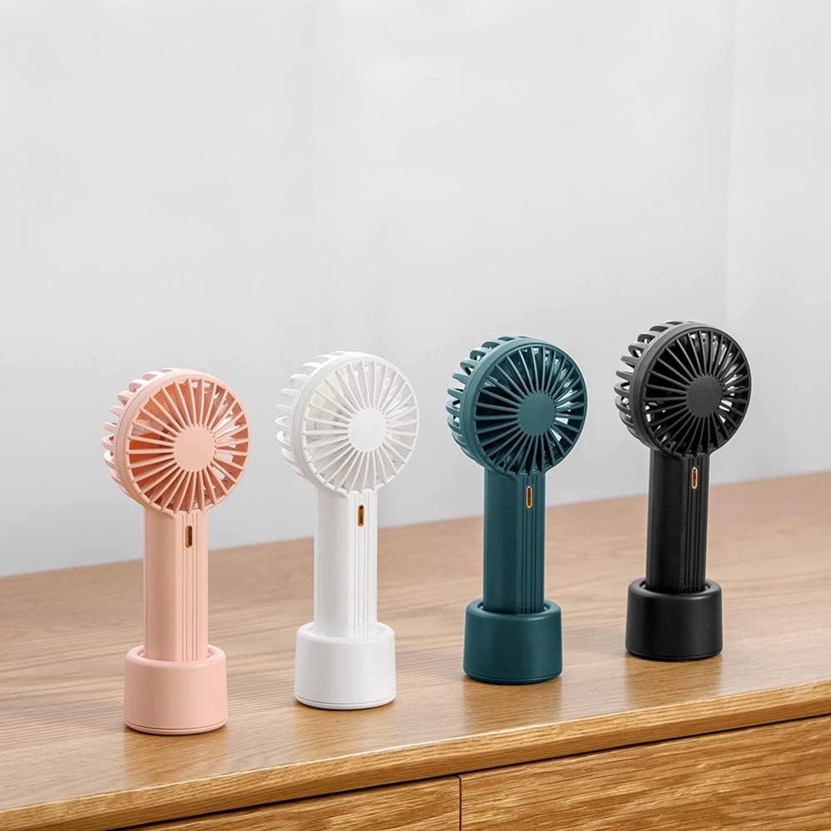 Handventilator - Mini Fan - Persoonlijke Koeling - Drie Snelheden - 16.3 cm - Roze