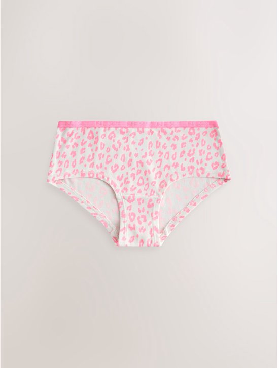 Witte hipsters met roze luipaardprint en roze tailleband.
