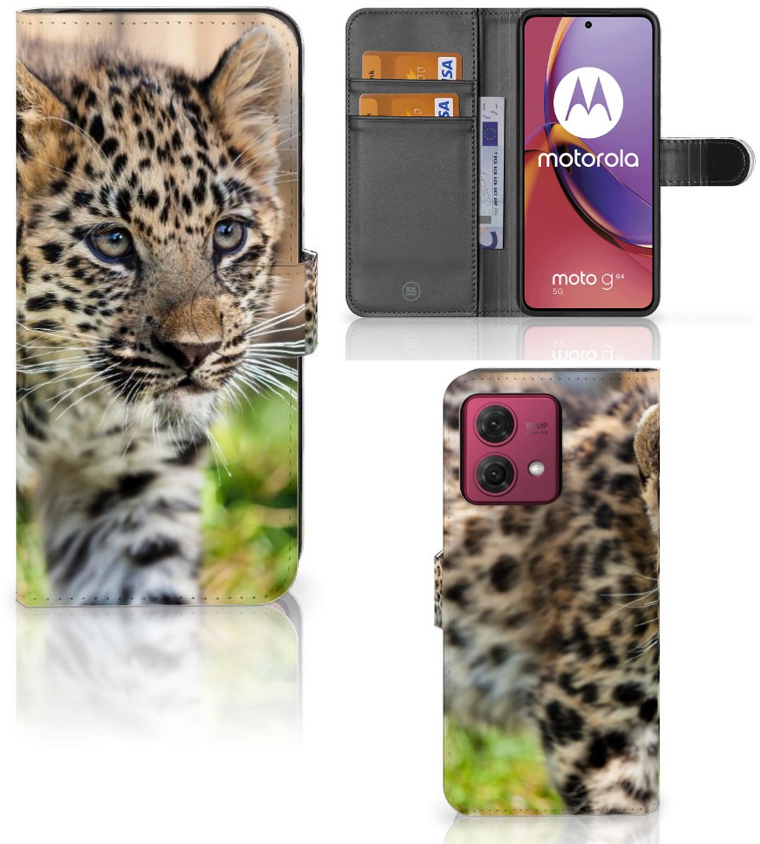 Motorola Moto G84 Telefoonhoesje met Pasjes Baby Luipaard