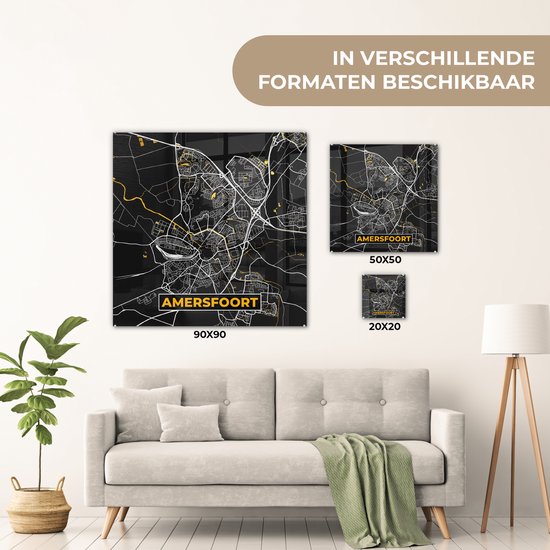 ® Glasschilderij 50x50 cm - Schilderij acrylglas - Plattegrond - Amersfoort - Goud - Zwart - Foto op glas - Muurdecoratie woonkamer - Wanddecoratie slaapkamer - Schilderijen - Stadskaart