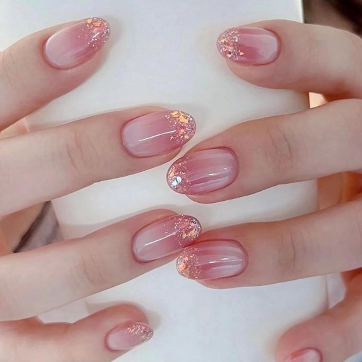 Set van 24 roze amandelnagels met kleurverloop en print - Voor vrouwen en meisjes