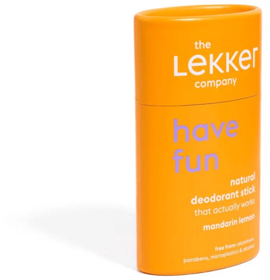 Oranje container met "the Lekker company", "have fun" en "natural deodorant stick mandarin lemon" opdruk.