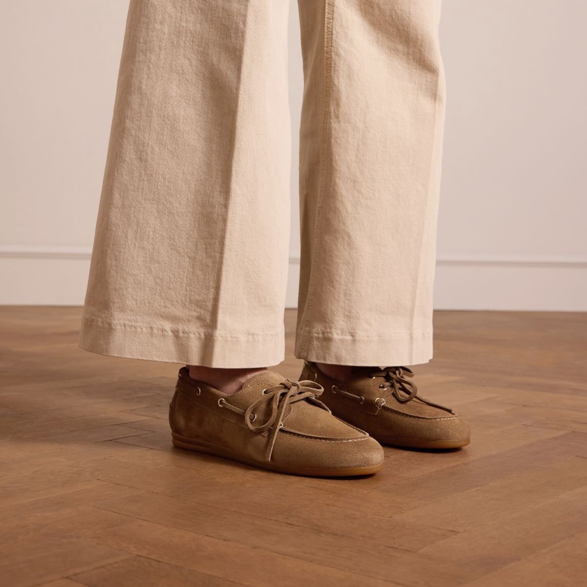 Manfield - Dames - Beige suède bootschoenen - Maat 37