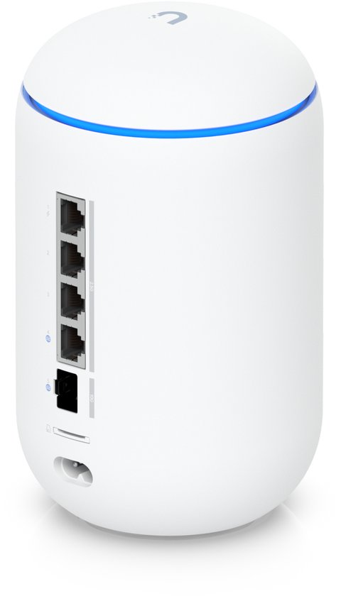 Zijaanzicht van een witte, cilindrische router met vier Ethernetpoorten, een USB-poort en een stroomaansluiting.