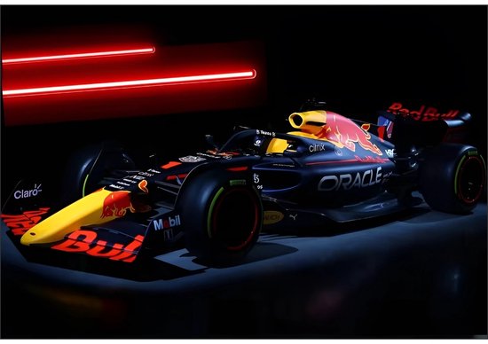 LED Acrylglas autoschilderij – Raceauto - Design geïnspireerd op F1-raceauto's – 60x40cm – Met Afstandsbediening – Wanddecoratie met sfeerverlichting voor Woonkamer, Gameroom, Slaapkamer of Garage | Muurkunst