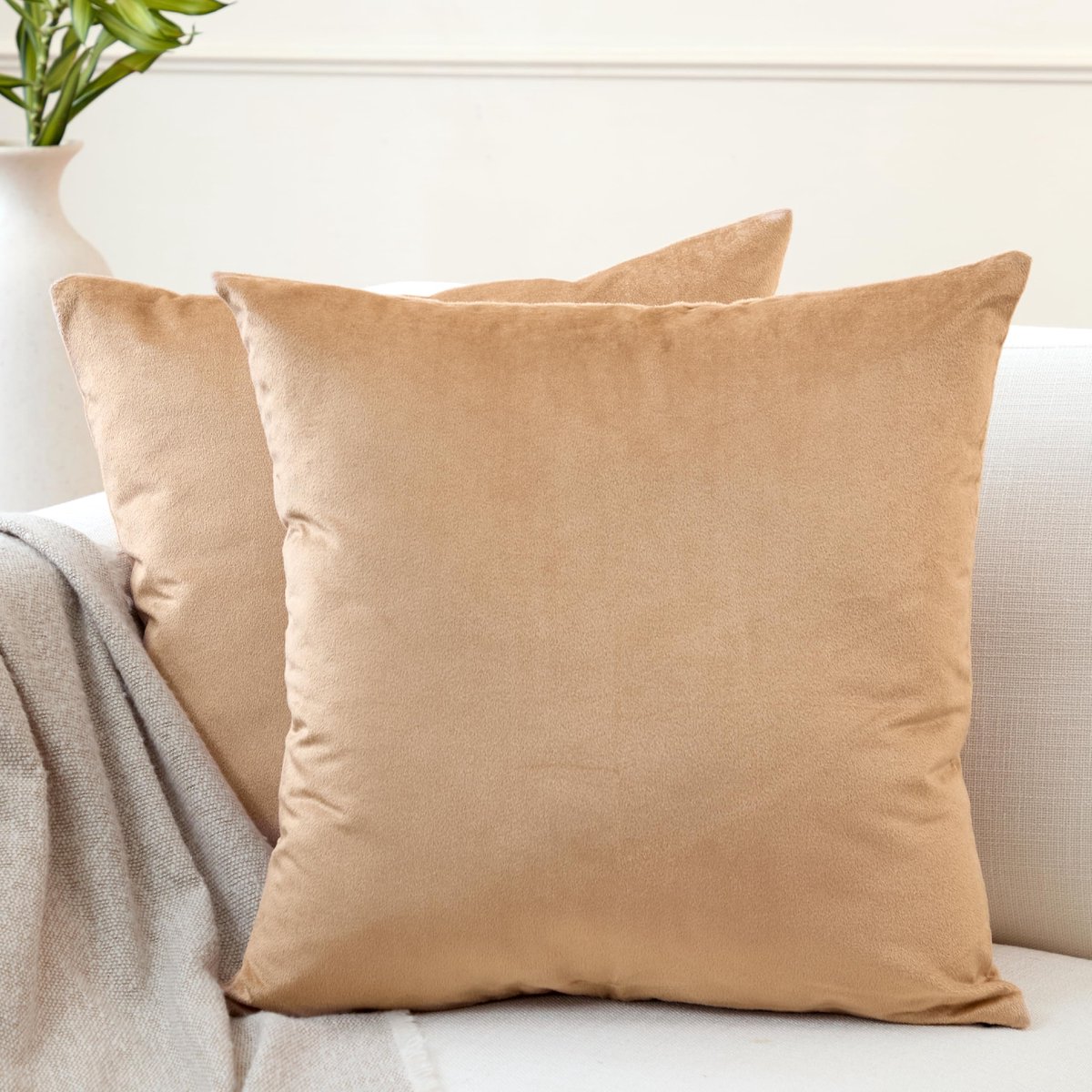 Ibenzoa Zachte Fluweel Kussenhoezen Set van 2, 50x50cm - Perfect voor Bank, Stoel en Woonkamer goud